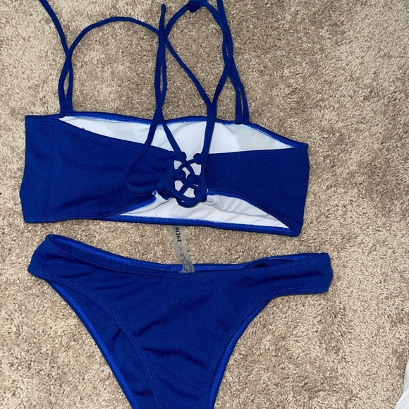 Two piece - Picture 2 of 3